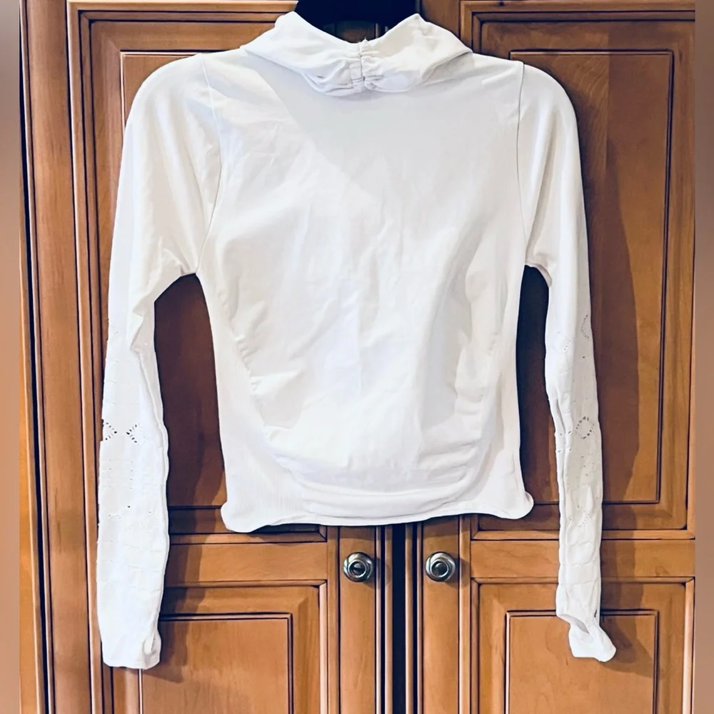 NWOT Free People Good Karma Hoodie - Picture 9 of 15